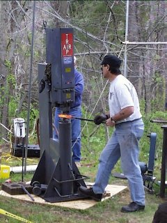 Bill Fiorni running Trip Air Hammer